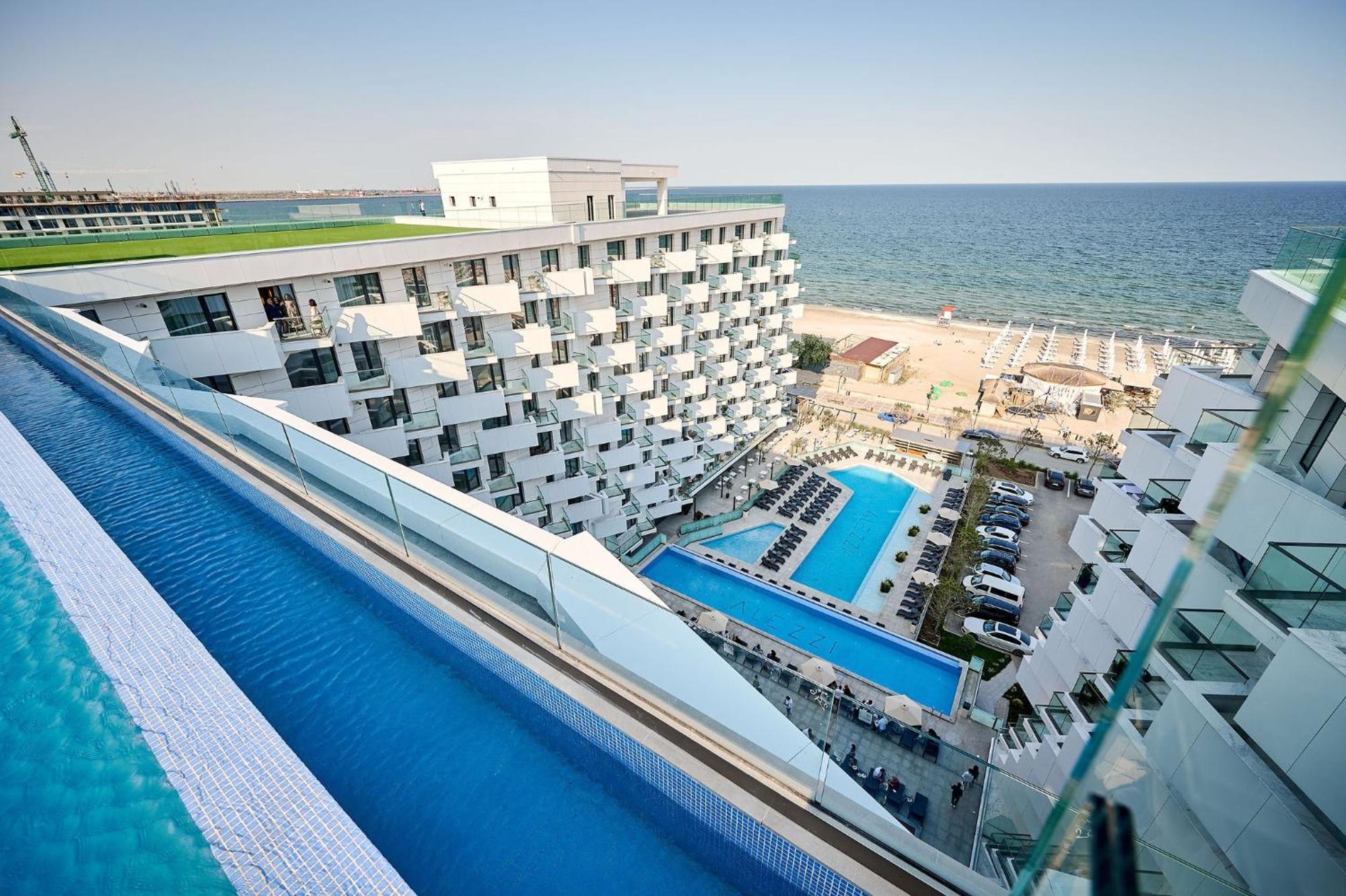Ademar Luxury Apartment- Spa&Pool Beach Resort Мамая Экстерьер фото
